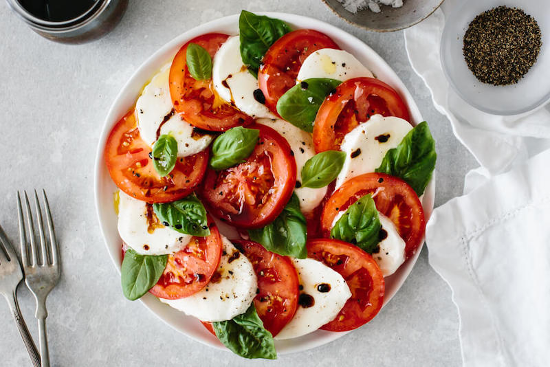 Caprese Salad Last-Minute Thanksgiving Side Dish 