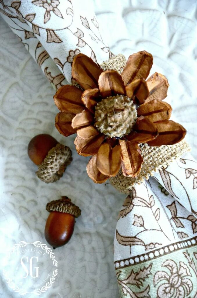 pinecone napkin ring