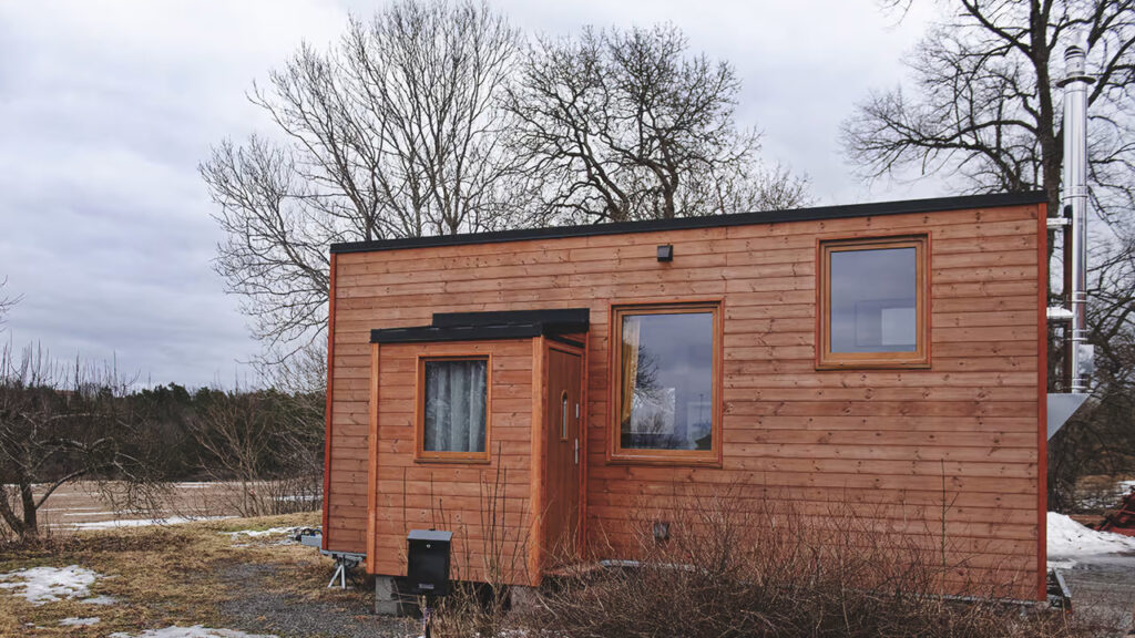 Elise tiny house by Vagabond Haven