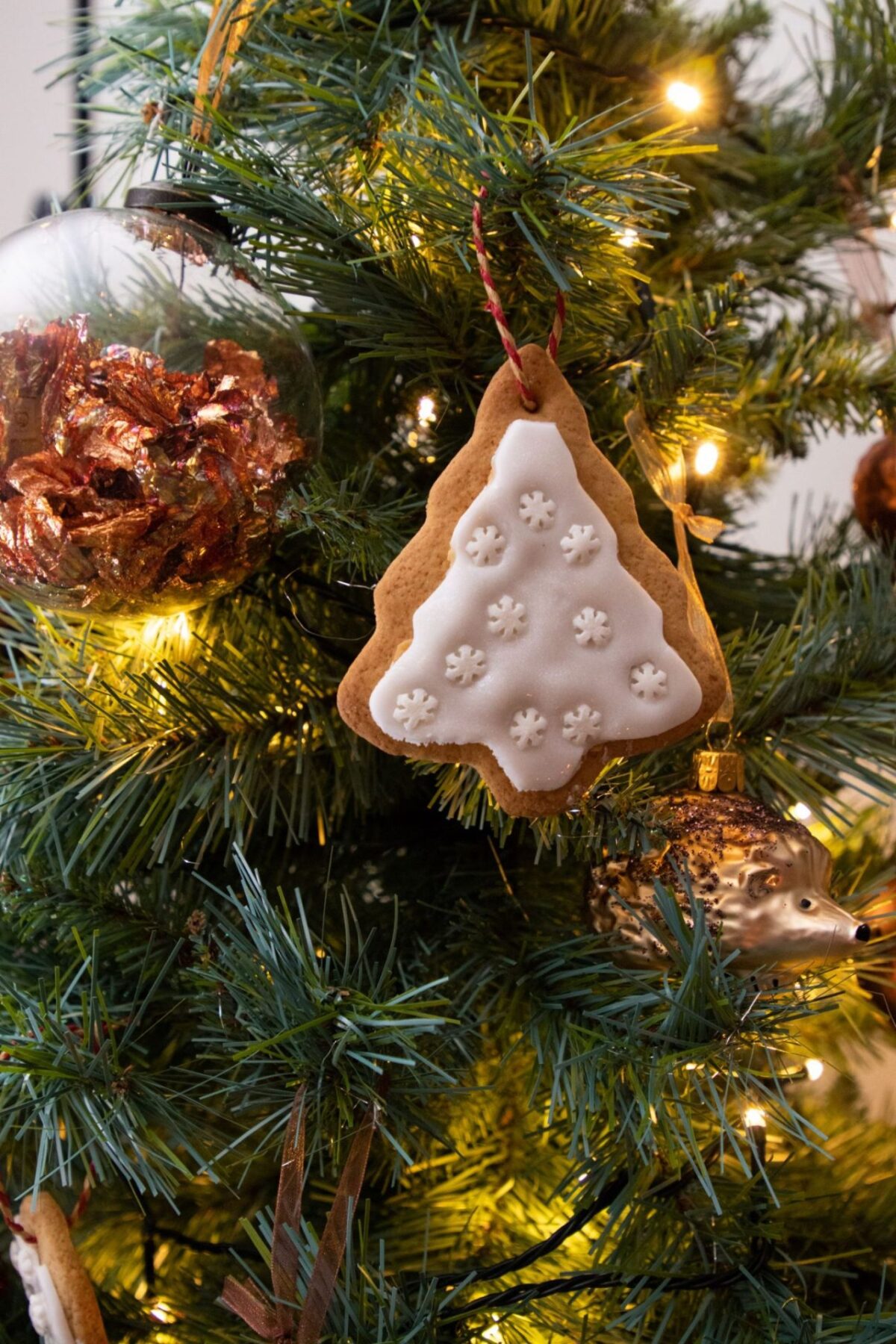 25 Edible Christmas Decorations You can Make at Home