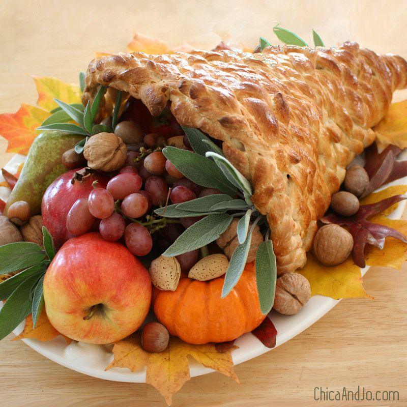 bread cornucopia 