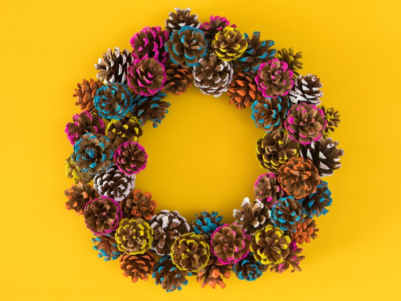 paint dipped pinecone wreath