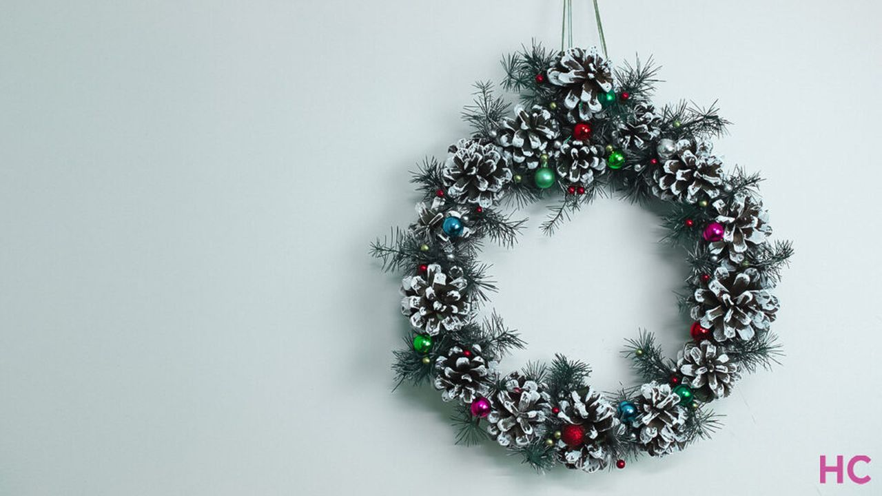 DIY Pinecone Christmas Wreath-to-make-at-home