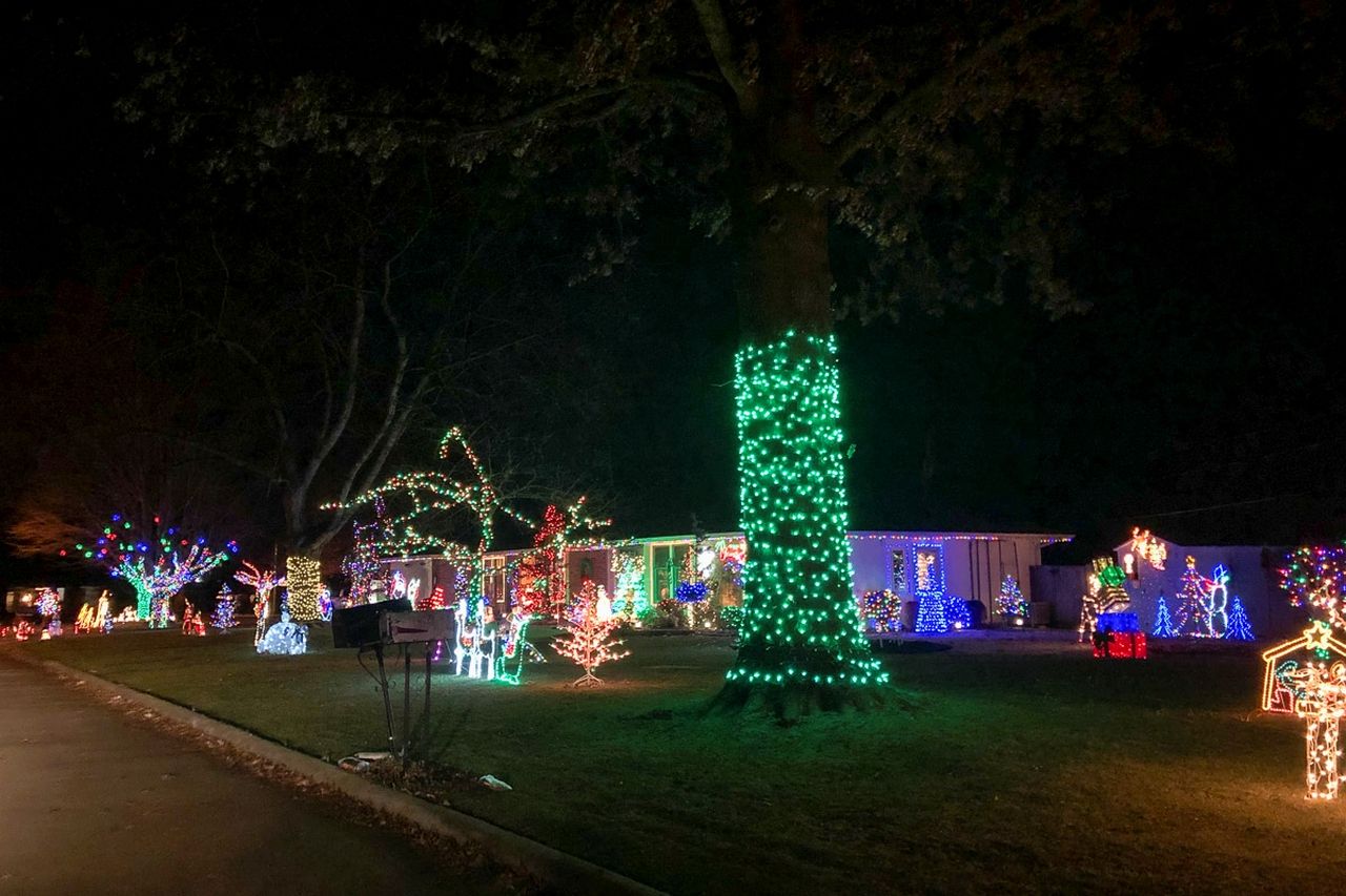 Deerfield Street Lights