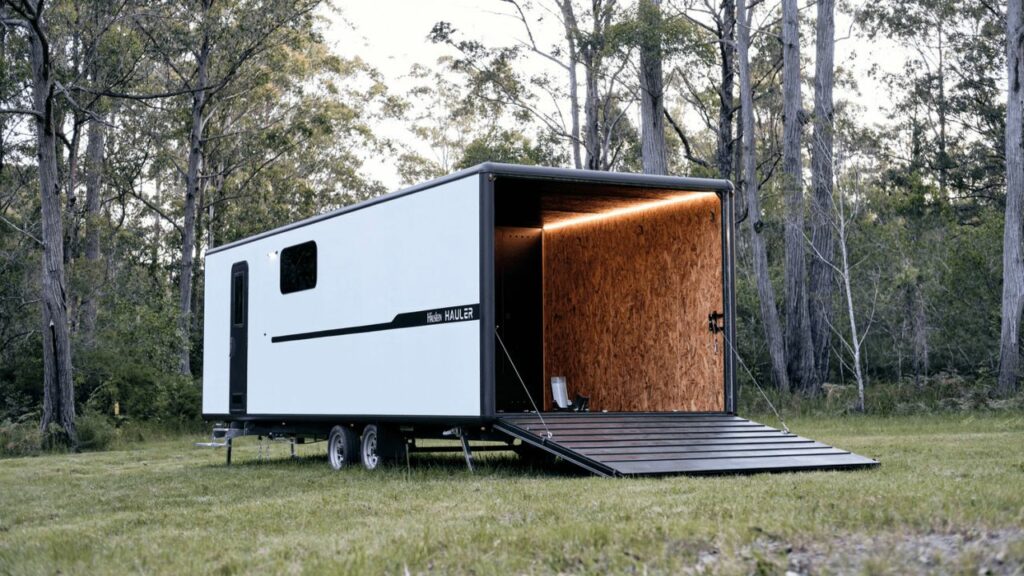 Häuslein Hauler ramp by Häuslein Tiny House