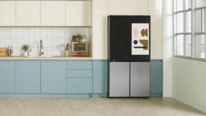 Samsung Bespoke Refrigerator Family Hub Plus