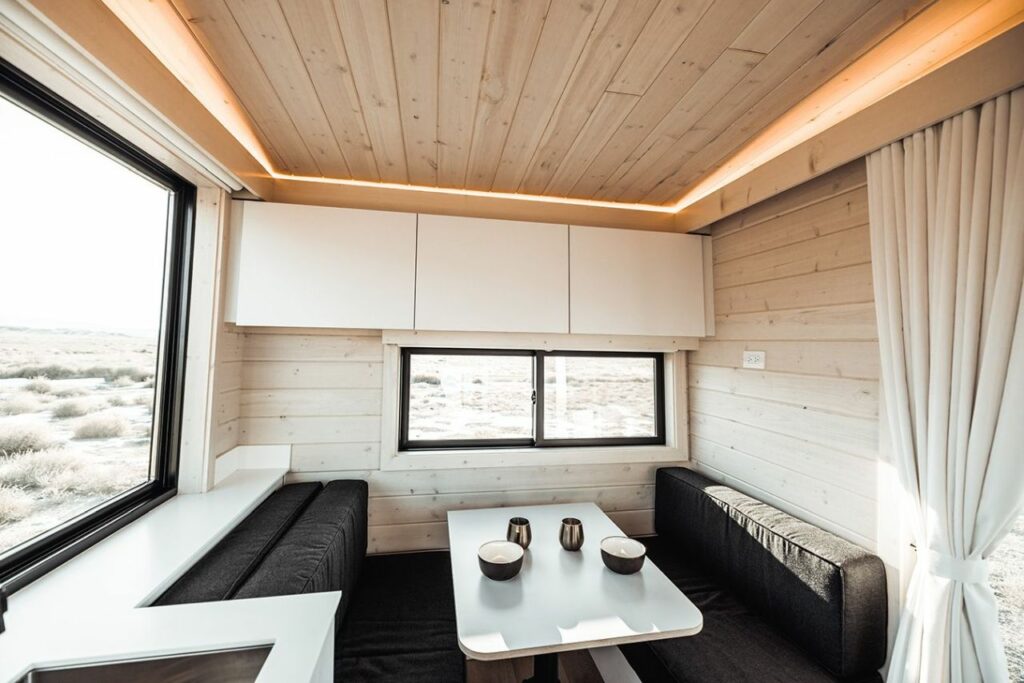 Quatro by Land Ark RV