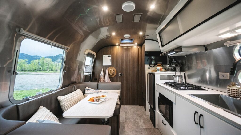 Airstream Caravel 16RB travel trailer