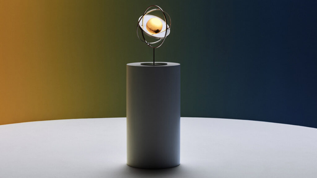 IKEA SAMMANLÄNKAD LED solar-powered table lamp poised on a table