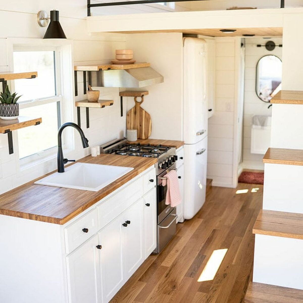 Couple-Friendly, Toccoa Tiny House Maximizes Space and Comfort