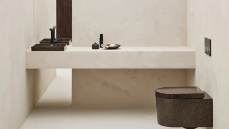 Block toilet by Woodio