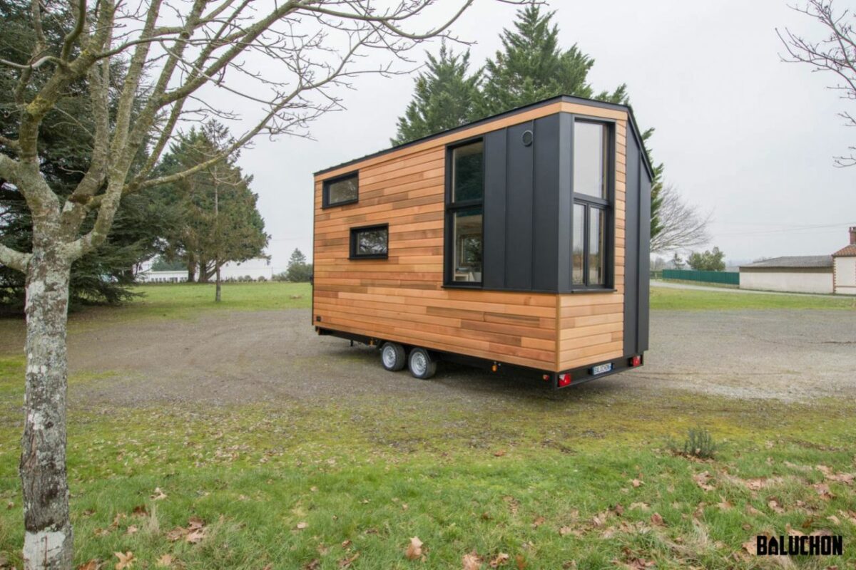 Kejadenn Tiny House has Two Bedrooms on the Same Loft