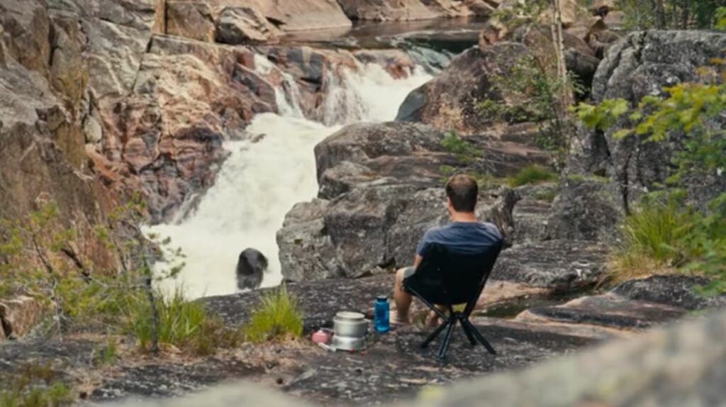 Campster 2 is a Portable Camping Chair That Unfolds in 5 Seconds