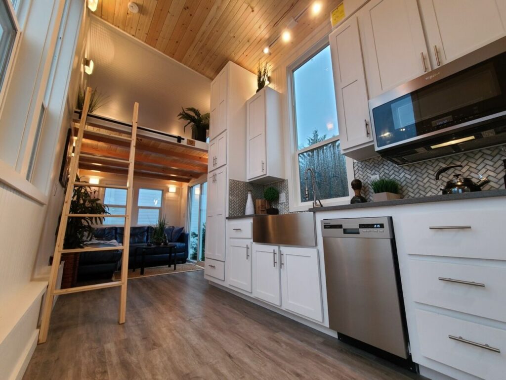 Castle Peak Tiny House by Tiny Mountain Houses