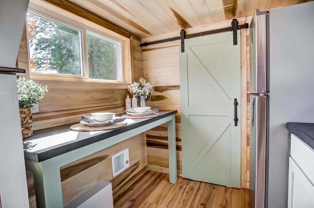 Clover Tiny House - Dining Space