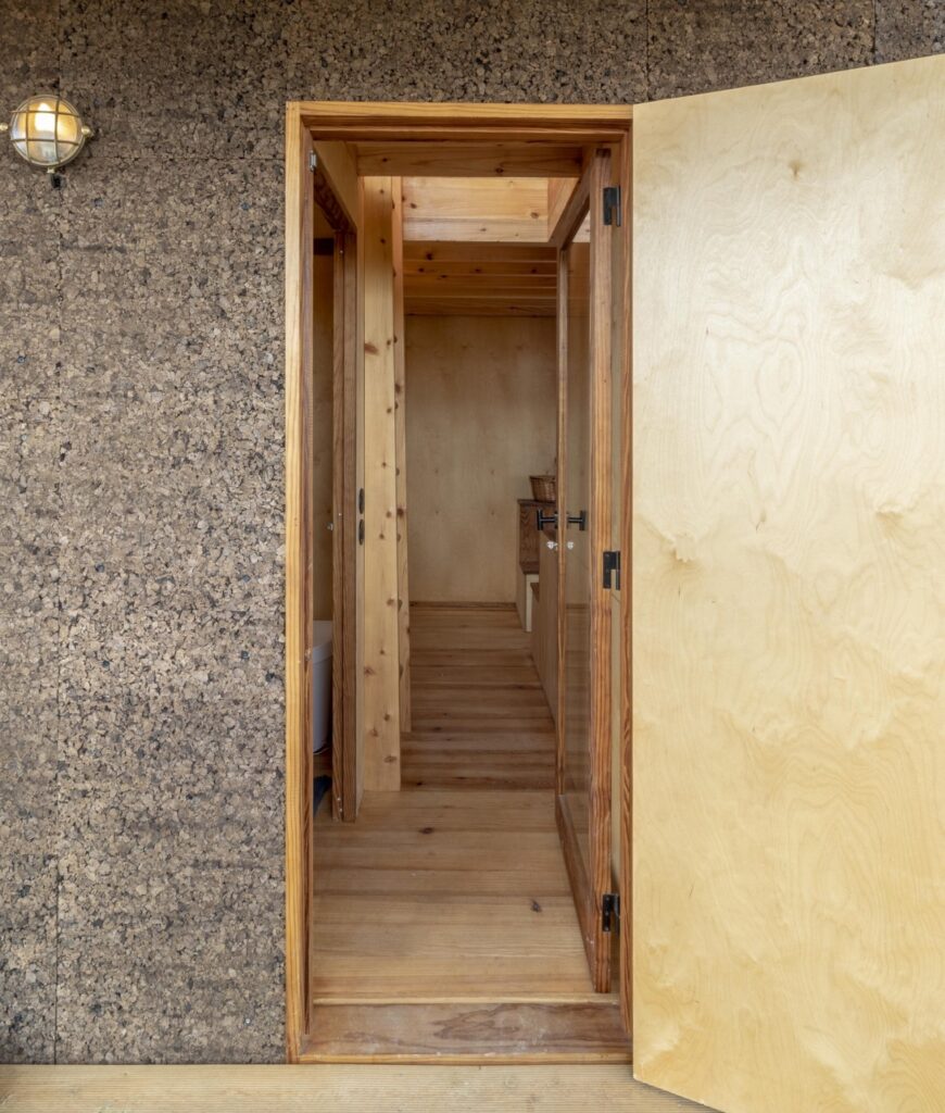 Columba Treehouse Entrance Wall