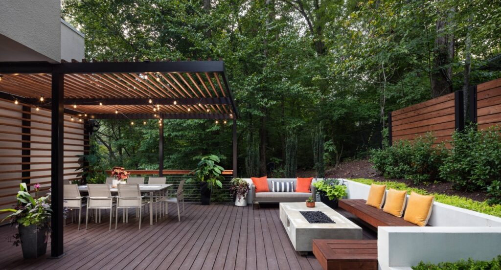 Gorgeous Backyard Wooden Louvered Pergola