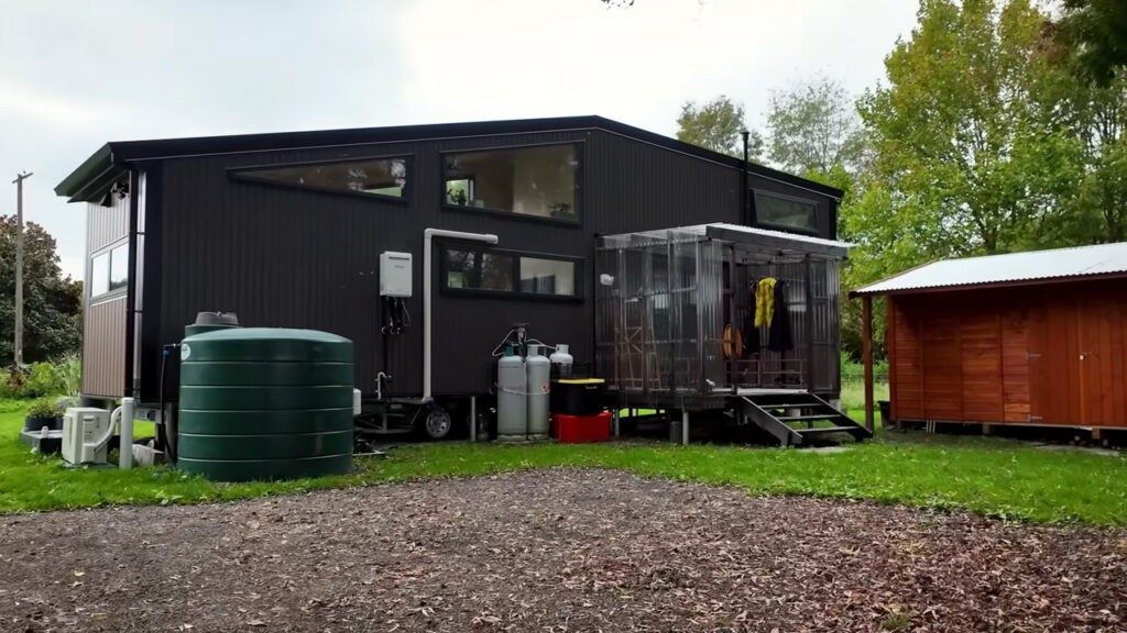 Kiwi Couple Builds 39-foot Tiny House