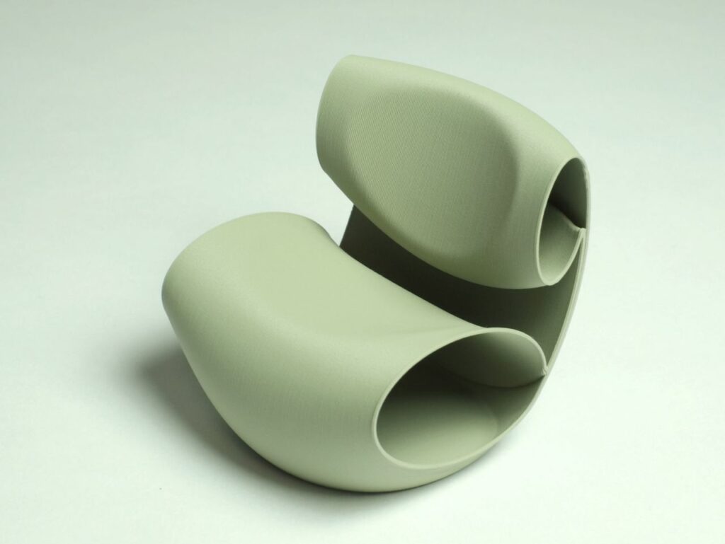 Loom 3D Printed Chair by Peter Otto Vosding