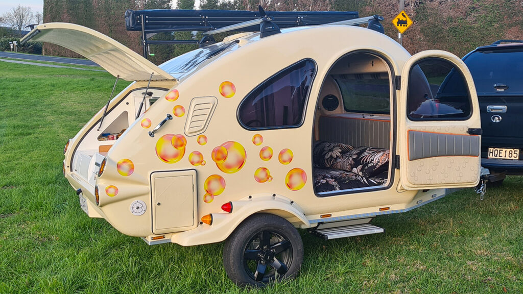 The-Bubble-Caravan-Teardrop-Trailer