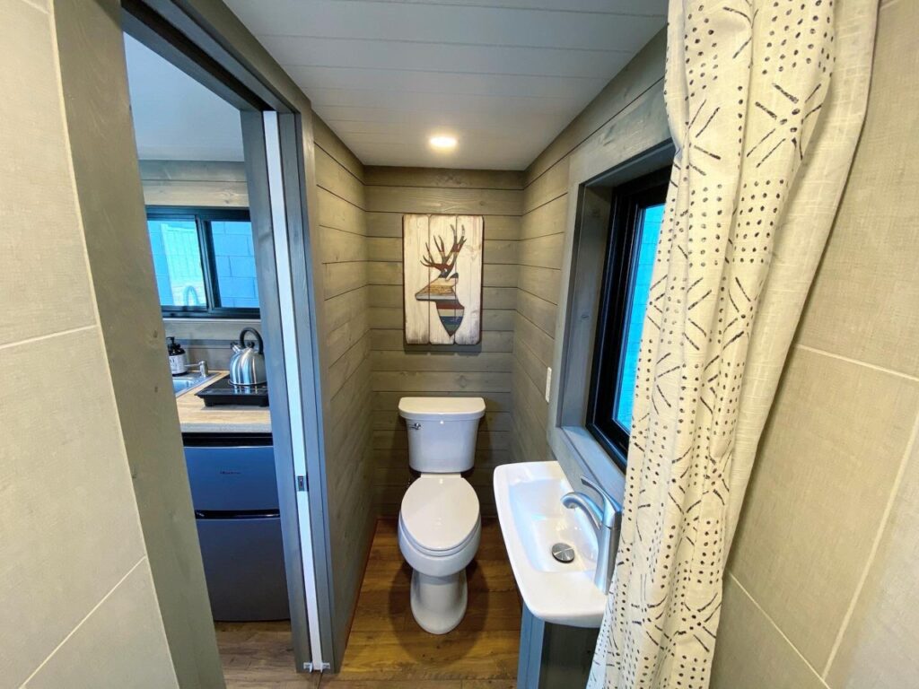 The-Limited-Tiny-Home-Bathroom