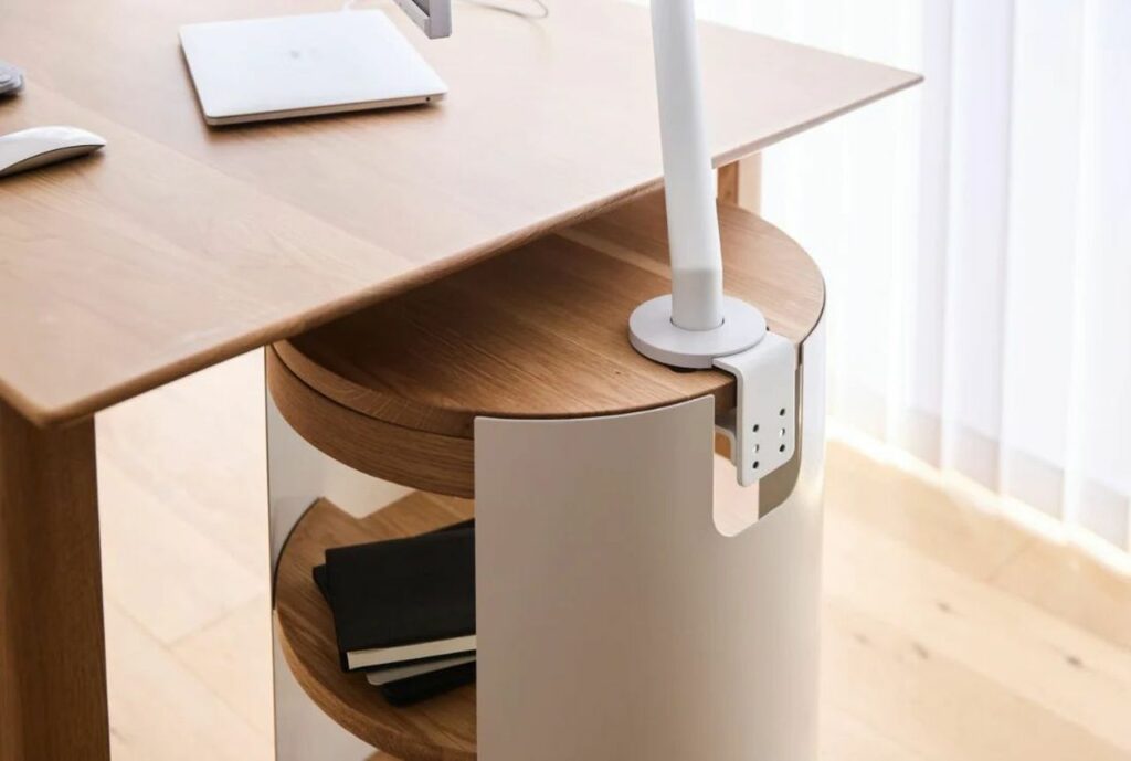 WAAKwagon COLUMN Turns Your Dining Table into Work Desk