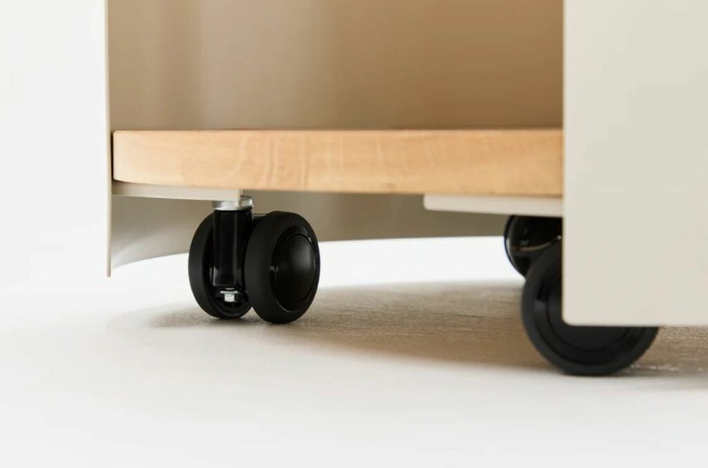 WAAKwagon COLUMN Turns Your Dining Table into Work Desk