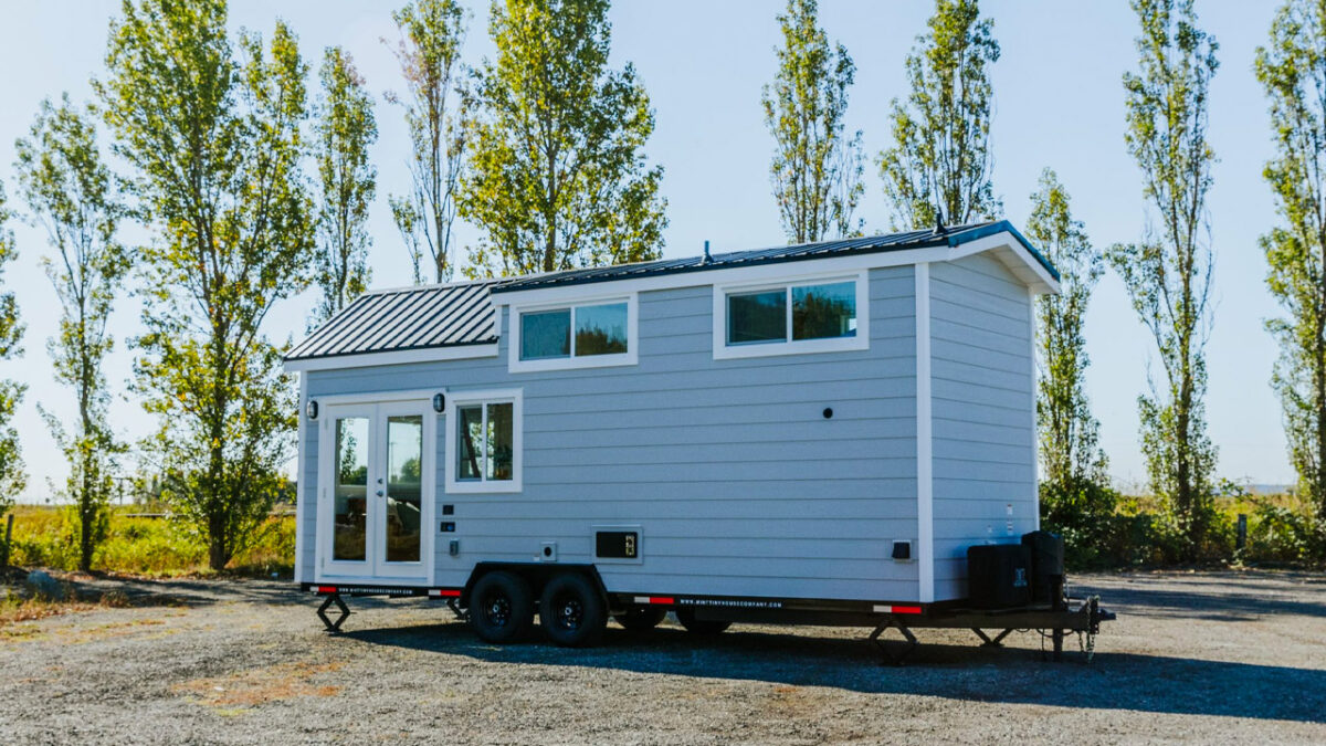 Napa Tiny Home With Twin Lofts Offers Breezy Wine Country Vibes