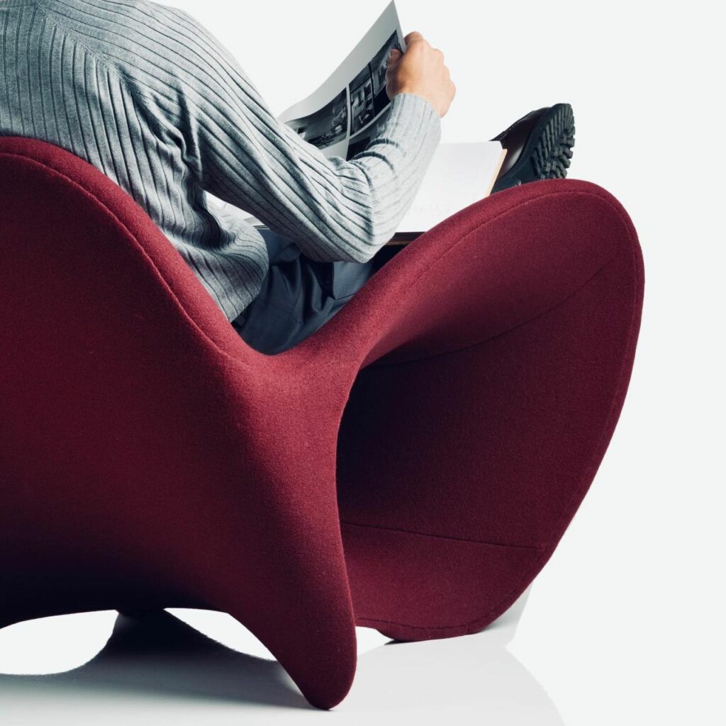 Grace Lounge Chair by Daniel Devadder