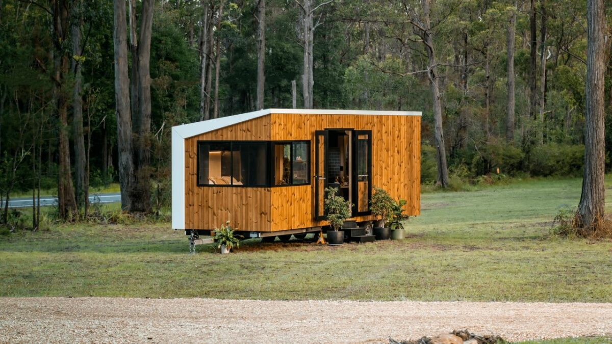 Couple-Friendly Luna Tiny House Fosters Tidy & Spacious Lifestyle