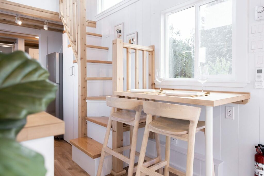 NAPA Tiny Home - Breakfast bar and staircase