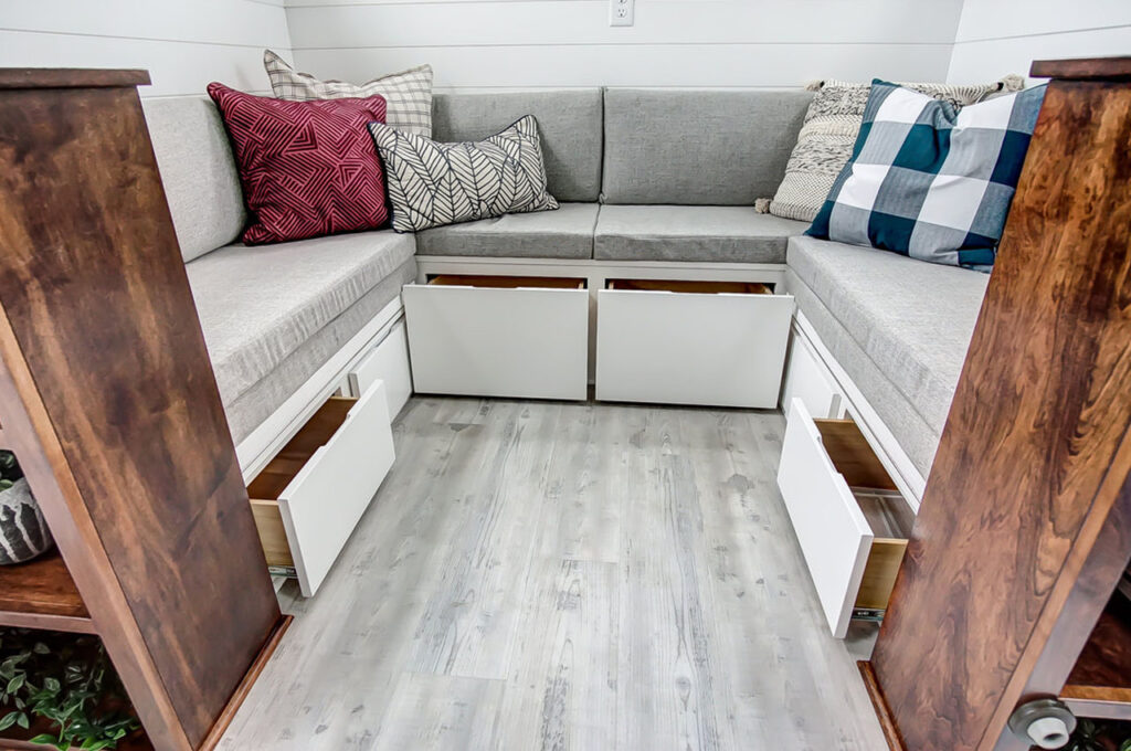 Rodanthe Tiny House on Wheels by Modern Tiny Living