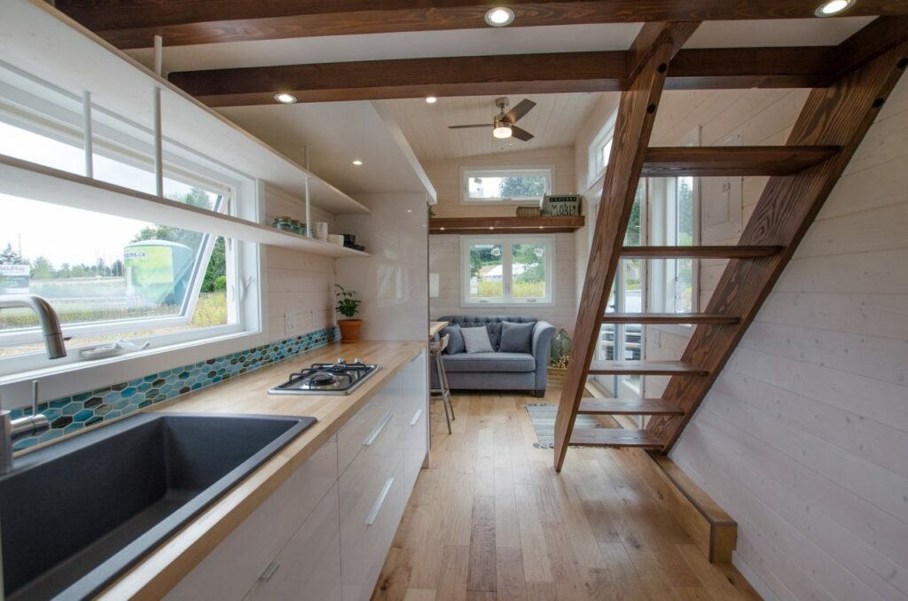 Stellar-Jay-Tiny-Home-Interior-1