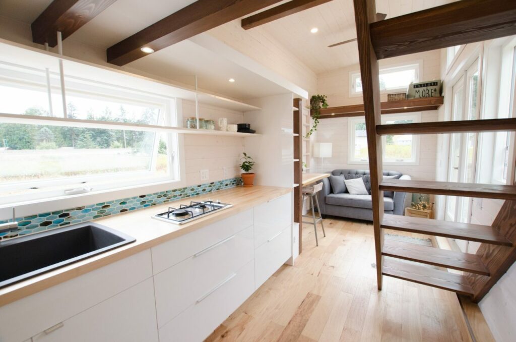 Stellar-Jay-Tiny-Home-Interior-3