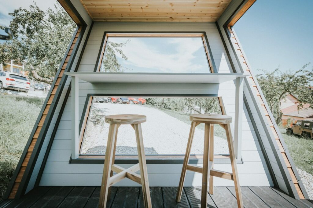 Tiny-Refuge-Tiny-House-Patio