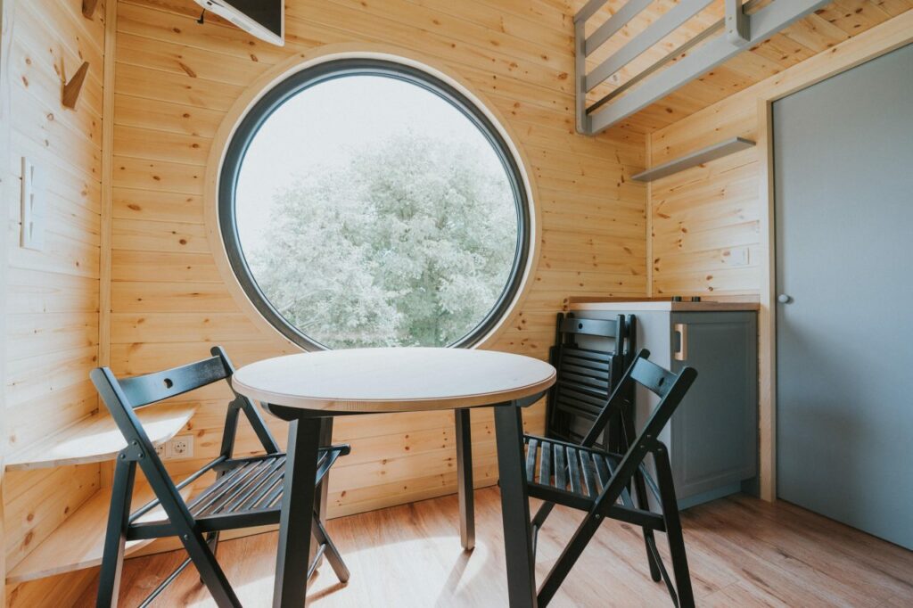 Tiny-Refuge-by-Eco-Tiny-House-Breakfast-Nook