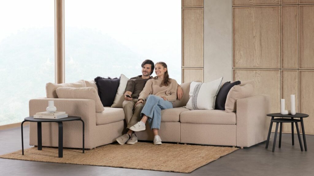 Transformer Couch 3.0 Configures in Multiple Sizes and Shapes