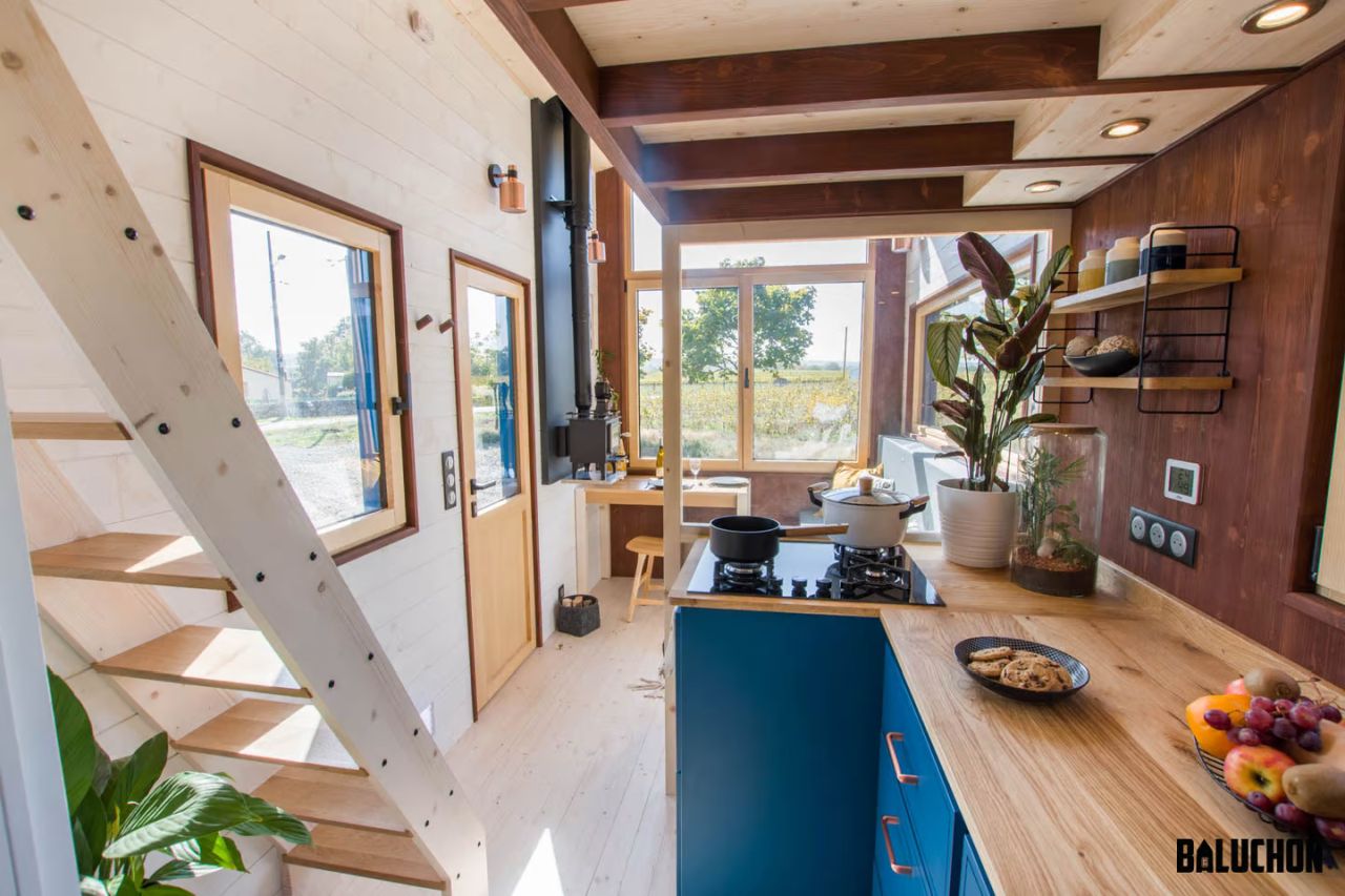 Yggdrasil Tiny House by Baluchon Boasts Gorgeous Interior