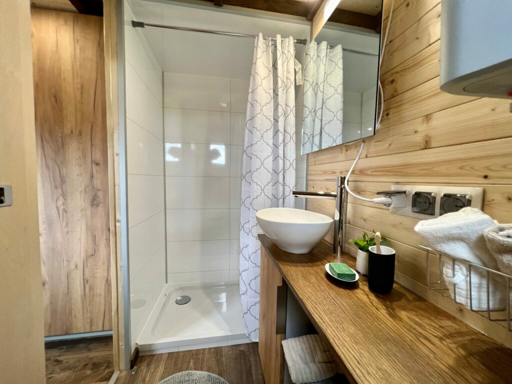 Bathroom of Porto Tiny House