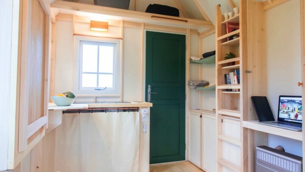 Cahute Tiny house-Kitchen