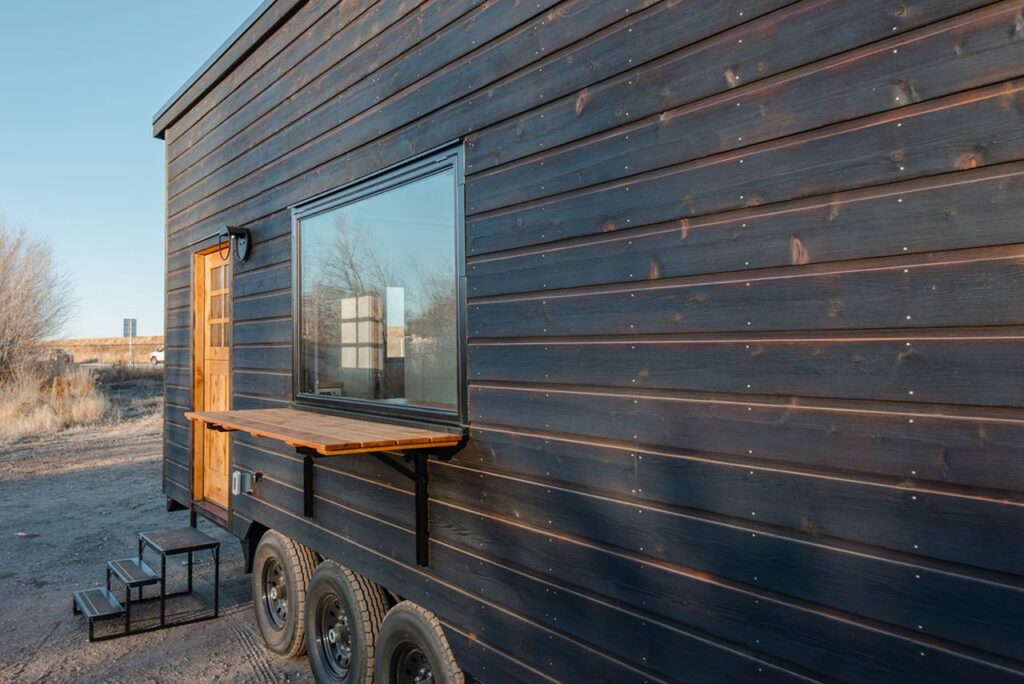 Chelsea tiny house by MitchCraft Tiny Homes