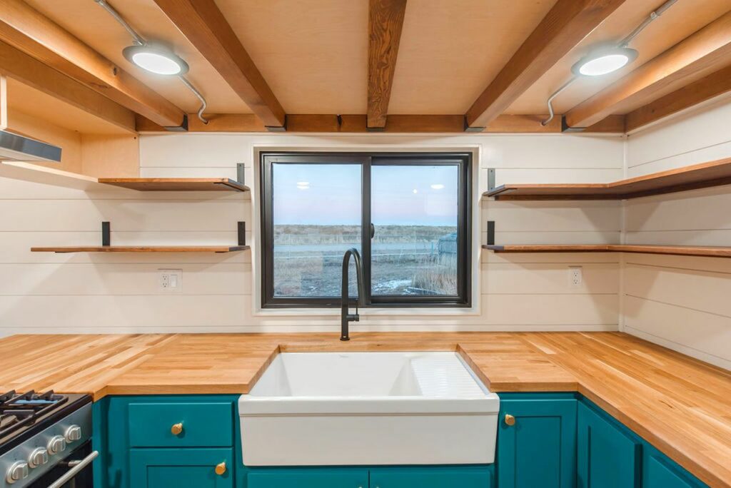 Chelsea tiny house by MitchCraft Tiny Homes