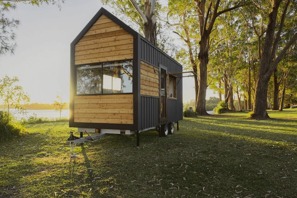 Gunyah tiny house exterior