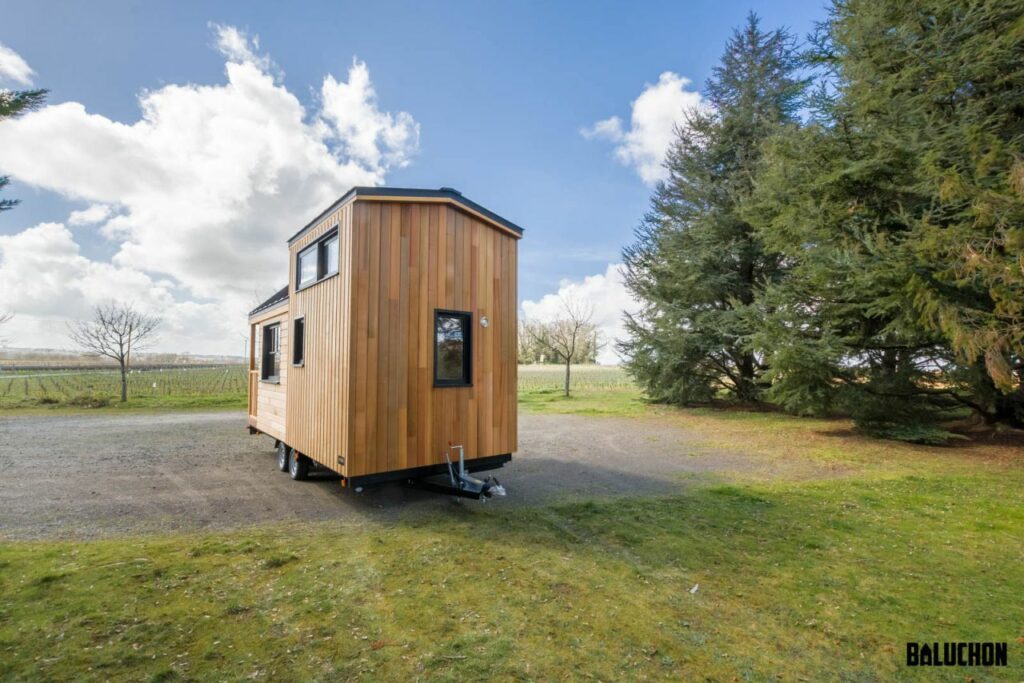 Miss Twain tiny house by Baluchon