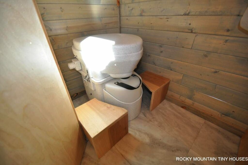 Ol’-Berthoud-Blue-Tiny-House-Toilet