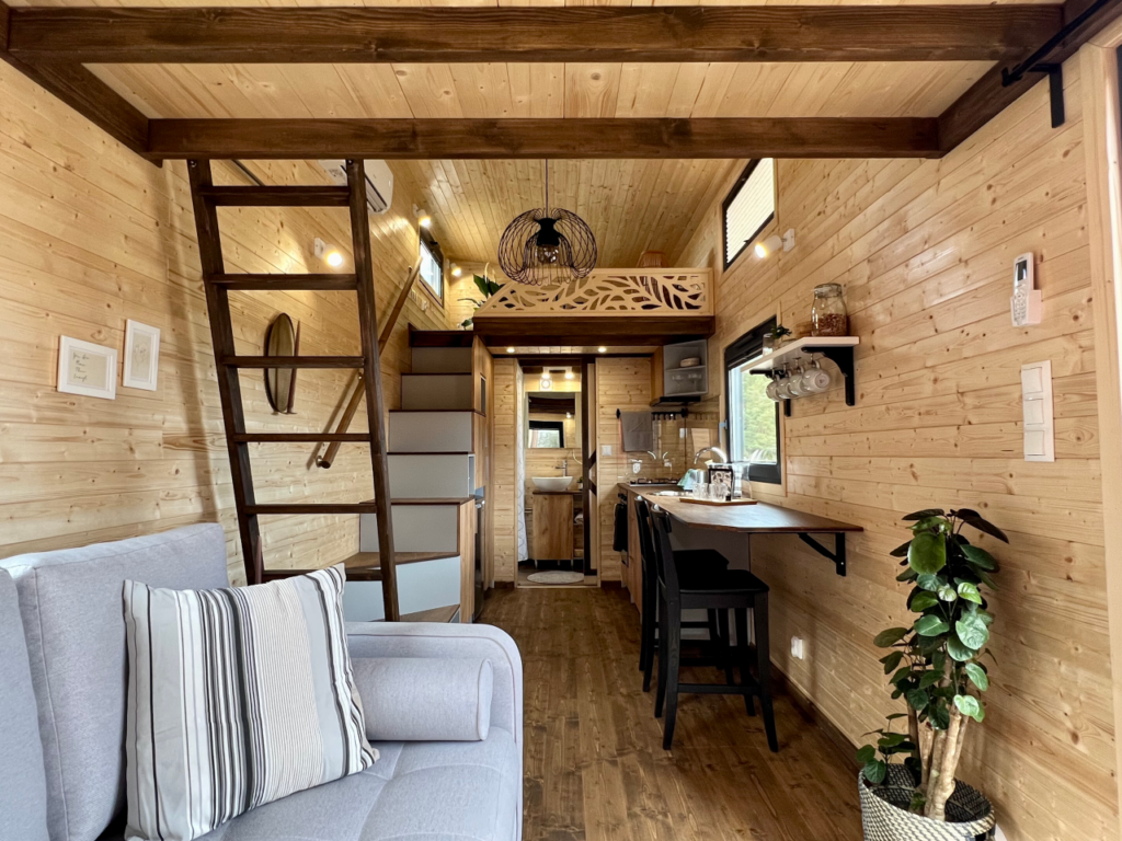 Rustic Porto Tiny House on Wheels