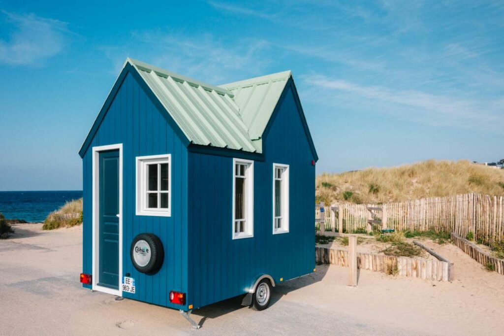 The-Cahute-Tiny-House-Blue