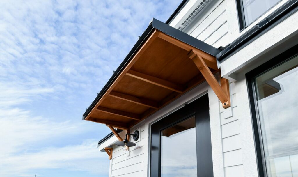 Villa-Mini-Tiny-House - Door Awning