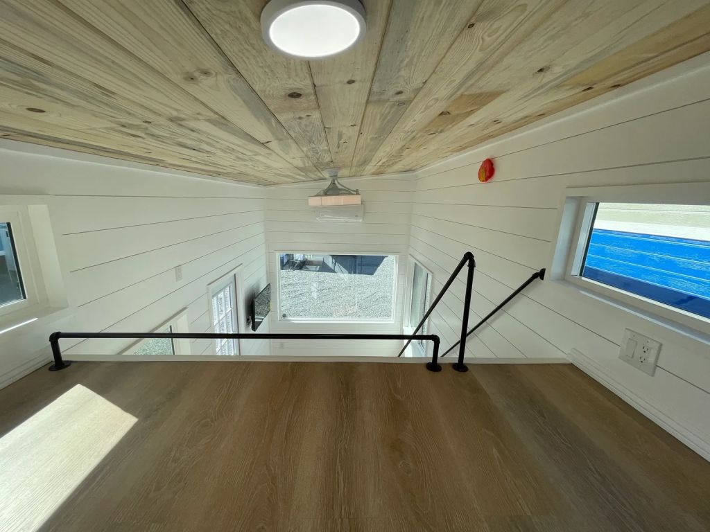 Loft of Bay Cottage Tiny House on wheels