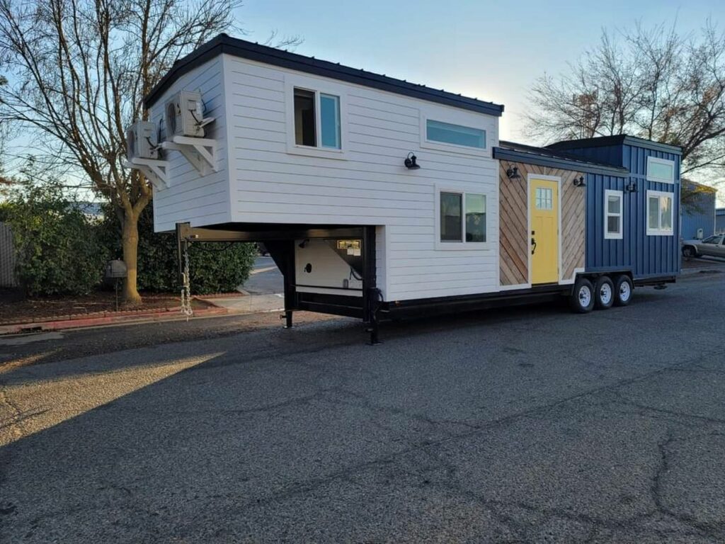 Brazilian Manor tiny house 